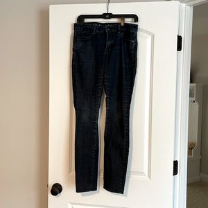 Articles of Society Dark Wash Straight Leg Jeans. Size 27